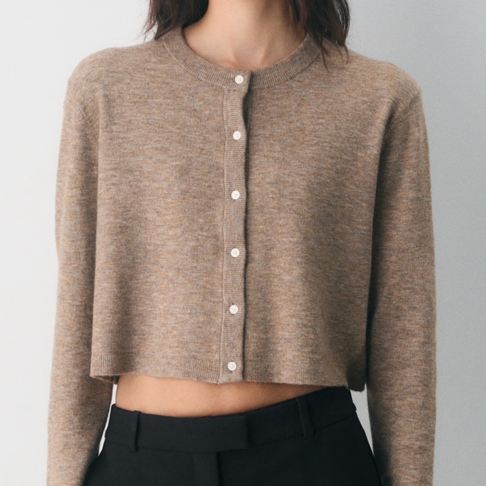 Aritzia Softspoke Sicily Cardigan